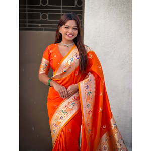 Sari en soie Paithani Banarasi tissé Zari Orange Chandrakor, élégant foulard et châle ethniques 650g Elite Weaves - Product Image 5