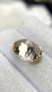 Pierre naturelle certifiée Morganite taille ovale avec une couleur et un lustre excellents, Beryl naturel 5,46 carats, nette à la loupe - Product Image 6