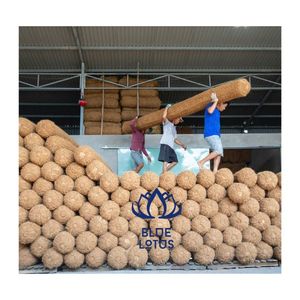 Blocs de fibre de coco les plus vendus pour la protection des sols et la lutte contre les inondations – Fibre de coco pure pour la stabilisation des talus - Product Image 1