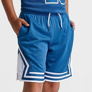 Shorts décontractés pour hommes de haute qualité, à taille mi-haute, avec cordon de serrage, en maille unie, séchage rapide, respirants, matière personnalisable, couleur unie - Product Image 3