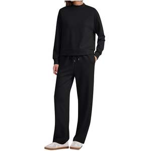 Ensemble de survêtement décontracté pour femme, fabriqué par OEM, composé d'un sweat-shirt et d'un pantalon de jogging surdimensionnés, idéal pour l'hiver, avec poches. - Product Image 5