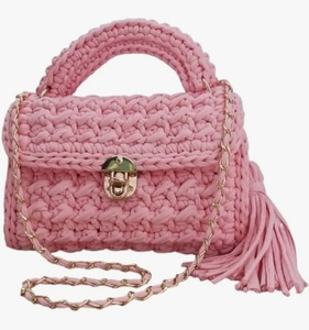 Bolso cruzado de lujo para mujer, elegante y moderno, con diseño de tejido trenzado y herrajes dorados, ideal para fiestas. - Product Image 1
