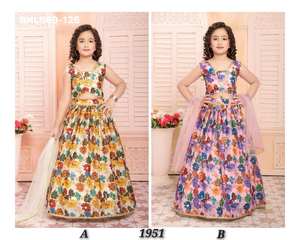 Hermoso y a la moda conjunto de lehenga, blusa y dupatta para niños, de alta calidad, en tela chinon con estampado y bordado, proveedor de Surat. - Product Image 2