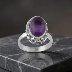Anillo de Plata de Ley 925 con Amatista, Engaste de Bisel, Gema Ovalada Morada, Estilo Clásico, Joyería para Mujer, Uso Diario - Product Image 2