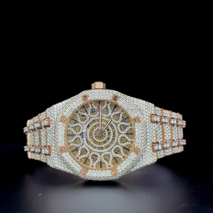 Montre vintage classique automatique squelette en acier inoxydable avec moissanite VVS1, entièrement sertie de moissanite, mouvement à quartz - Product Image 1