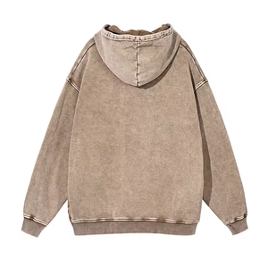 เสื้อฮู้ดดี้สีน้ำตาลฟอกย้อมสไตล์วินเทจทรงโอเวอร์ไซส์ แขนเสื้อแบบดรอปโชว์เดอร์ มีกระเป๋าจิงโจ้ สำหรับผู้ชาย สไตล์สตรีทแวร์ - Product Image 2