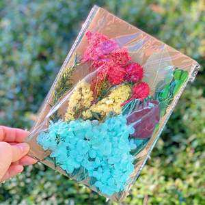 Soyez votre propre fleuriste avec un sac à fleurs DIY pour fleurs et plantes préservées - Product Image 5
