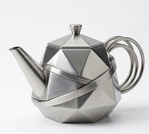 Théière en acier inoxydable géométrique moderne vintage faite à la main avec poignée en anneau, théière en métal - Product Image 1