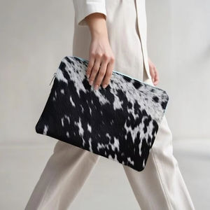 Housse de protection pour ordinateur portable en cuir véritable fait main, grande capacité, fine, avec poils de bétail, modèle LHNS-0007 - Product Image 1