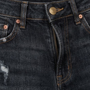 Shorts de Mezclilla Desgastados para Mujer, Estilo Jorts, Jeans Holgados, Lavado Veraniego, Calidad Premium, Moda Casual Urbana - Product Image 4