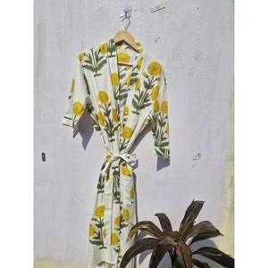 Robe kimono en coton à imprimé floral pour femme, tenue de plage légère, peignoir décontracté, robe portefeuille - Product Image 1