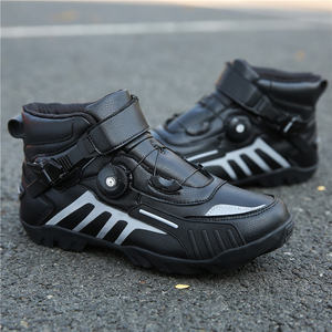 Bottes de moto en cuir pour hommes, design de course, qualité supérieure, doublure en mesh, style course, bottes ventilées, blanches - Product Image 6