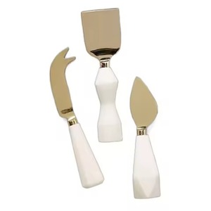 ชุดมีดชีสสแตนเลสสตีลสุดพิเศษ พร้อมที่ตัดและอุปกรณ์เสิร์ฟสำหรับครัว - Product Image 6