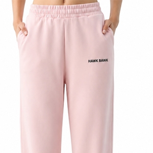 Pantalones deportivos de forro polar personalizados para mujer, tela suave, ajuste cómodo, ropa de descanso, tela transpirable y cómoda para mujer. - Product Image 4