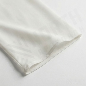 ชุดอาบายะห์มุสลิมแบบเรียบหรู ย้อมสีสวยงาม ดีไซน์ผีเสื้อทันสมัย ผ้าชีฟองคลุมทั้งตัว - Product Image 5