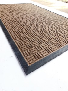 Tapete de Goma con Reverso Antideslizante de 90x150cm para Uso en Exteriores - Product Image 3