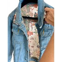 Chaquetas de mezclilla góticas de algodón transpirable con relieve para mujer OEM 2026, con botones, estilo urbano ecológico, fabricadas en Pakistán