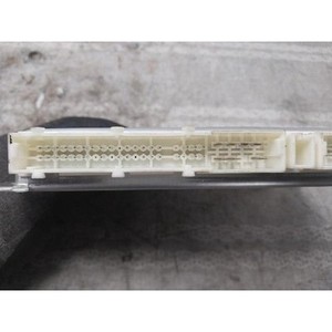 โมดูลควบคุมระบบกันสะเทือน CLS Airmatic มือสอง ของแท้ รหัส A0375451232 - Product Image 5
