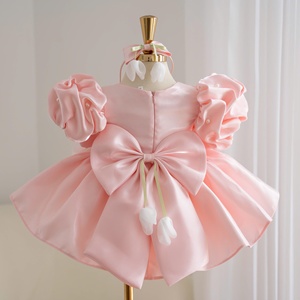 Vestido de Fiesta Rosa Palo Personalizado para Niñas con Mangas con Volantes, Lazo de Satén y Detalles de Tulipán para Bodas, Cumpleaños, Venta al por Mayor para Boutiques - Product Image 3