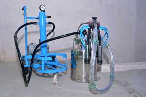 Machine à traire portable en acier inoxydable avec pompe à vide pour vaches laitières, équipement de traite pour usage agricole et commercial - Product Image 5
