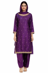 Robe de mariée pakistanaise lourde en soie Lehenga Choli longue avec broderie perlée, robe de mariage traditionnelle 2026 - Product Image 6