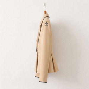 Blazer Elegante Beige de Doble Botonadura con Detalles Negros para Mujer, Estilo Masónico Griego de Hermandad y Fraternidad Delta Sigma - Product Image 2