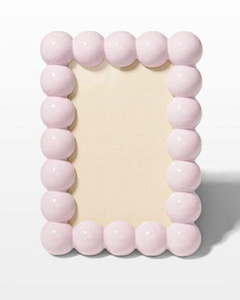 Cadre photo laqué élégant au design moderne fait main, finition brillante, accent parfait pour les intérieurs minimalistes - Product Image 1