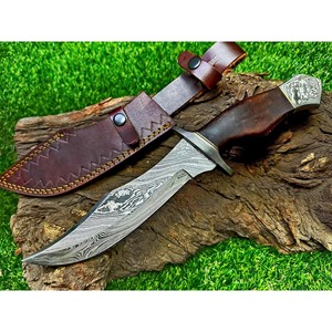 Cuchillo Bowie de Camping Hecho a Mano Personalizado con Punta Clip, Hoja Recta de Acero de Damasco de 3mm de Grosor, Mango de Madera y Funda de Cuero - Product Image 5