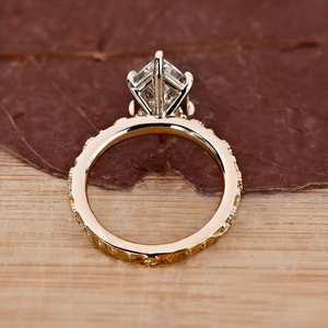 Anillo de compromiso vintage con diamante marquesa cultivado en laboratorio, banda floral de oro amarillo de 14K, solitario con engaste de puntas para unisex - Product Image 4