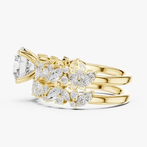 Ensemble de bagues de mariée en diamant de laboratoire taille ronde 2,00 carats, or jaune 9K, accent marquise pavé, bijoux en gros - Product Image 4