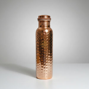 Botella de Agua de Cobre Puro Hecha a Mano de 750 ml de Primera Calidad |   Diseño a prueba de fugas para beber directamente con logotipo personalizado, ecológico, adecuado - Product Image 4