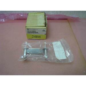AMAT 0010-93056 MOVING CLIP 200-0 DEG SPECIAL - อุปกรณ์และอะไหล่เซมิคอนดักเตอร์ระดับโลกที่เชื่อถือได้ - Product Image 2
