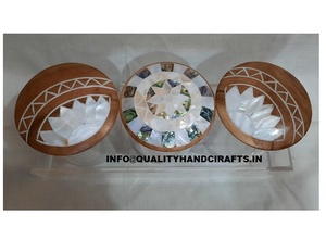 ชุดถาดไม้กระถินไม้แอคาเซียฝังลายกระดูก 3 ชิ้น สไตล์อาหรับ สำหรับเป็นของขวัญในช่วงรอมฎอนและอีด พร้อมโถอะคริลิคสำหรับเก็บขนมในโรงแรมและร้านอาหาร - Product Image 6