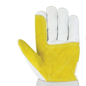 ถุงมือเชื่อมโลหะ HOLY SIGNS INTERNATIONAL รุ่น HSI-0010 ขนาด 16 นิ้ว ทำจากหนังวัว ทนความร้อน บุขนแกะ ป้องกันน้ำร้อนเกาะนิ้วโป้ง - Product Image 2