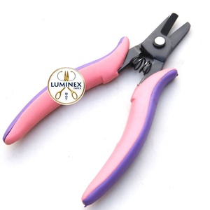 Pince à retirer les extensions de cheveux Luminex, 12 cm, poignées rose-violettes, largeur de mâchoire 1,5 cm - Product Image 1