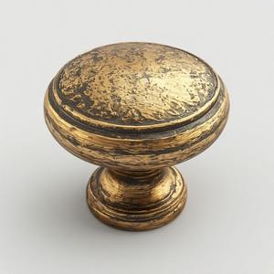 Pomo de puerta de metal de diseño, diseñado para proyectos de interiorismo de alta gama, que combina atractivo visual y funcionalidad - Product Image 1