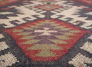 Tapis rustique et lumineux, tapis kilim en jute et laine tissé à la main sur mesure pour salon, chambre et bureau - Product Image 4