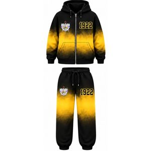 Conjunto Deportivo Oversize Tie Dye Sigma Gamma Rho Negro y Dorado para Mujer, Sudadera con Capucha y Pantalones Jogger con Letras Griegas, Ropa Deportiva Personalizada para Hermandades - Product Image 1