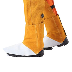 Protège-chaussures de soudure en cuir croûte de vachette ignifuge avec guêtres jaunes et blanches pour le travail - Product Image 1
