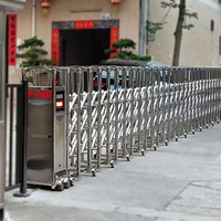 Barrière de circulation moderne rétractable antivol, roues portables, garde-corps pliable en alliage d'aluminium, contrôle de foule scolaire, fini