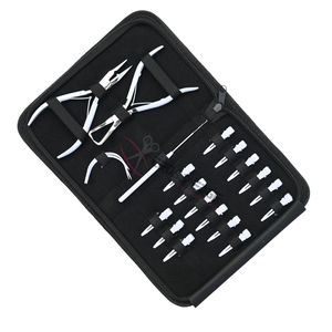 Kit de Herramientas para Extensiones de Cabello con Micro Anillas, Alicates para Remover Micro Anillas, Alicates de Crimpado, Gancho para Extraer, Agujas Curvas, Pinzas de Seccionamiento - Product Image 1