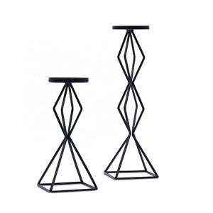 Candelabro de Hierro Geométrico Moderno de Alta Calidad para Decoración del Hogar, Bodas, Cumpleaños y Navidad - Product Image 6