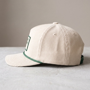 Casquette de baseball snapback à cinq panneaux en velours côtelé vert personnalisé avec patch en tissu et logo, style vintage, pour adulte - Product Image 2