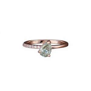 Anillo de Oro Sólido de 22k con Zafiro Rosa para Mujer, Elegante Anillo de Compromiso con Gema Rosa de Corte Radiante y Detalles de Diamantes - Product Image 1