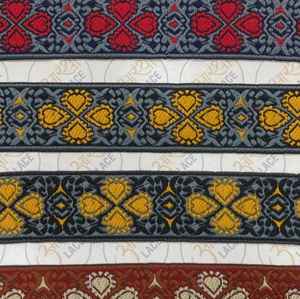 Encaje rapiyar importado con acabado impecable y calidad de tela duradera para marcas de moda. - Product Image 2