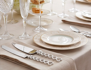 Modern Heart Style Silver <b>Cake</b> <b>Server</b> And Knife Set Elegant Cutlery For Wedding Anniversaries And Dessert Presentation - Product Image 6