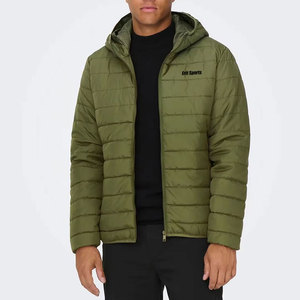 Service OEM, veste matelassée personnalisée en nylon/polyester, couleur au choix, veste d'hiver pour homme très vendue - Product Image 2
