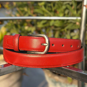 Cinturón de Cuero Casual Hecho a Mano de Alta Gama con Hebilla de Hierro Estilo Western y Bordado para Hombre, Calidad Premium para Uso en la Oficina - Product Image 1