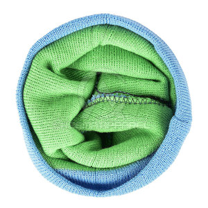 Gorro de punto de diseño simple que ofrece una sensación suave, ajuste elástico y comodidad durante todo el día para el clima frío. - Product Image 4