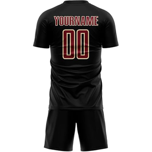 Tenue de football professionnelle rayée personnalisée par sublimation – Kit rétro pour équipe – Vêtements de performance – Tendance du marché américain et européen – Haut de gamme - Product Image 3